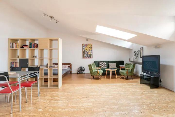 Radna Lägenhet Warszawa Exteriör bild
